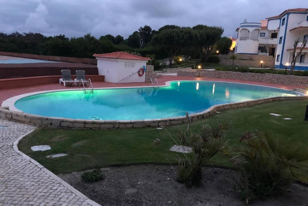 Golf, Beach & Pool House Amoreira  Экстерьер фото
